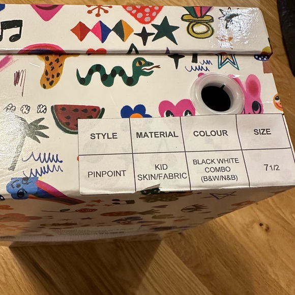 Jeffrey Campbell Pinpoint Heels 7.5 new in box - Picture 10 of 10